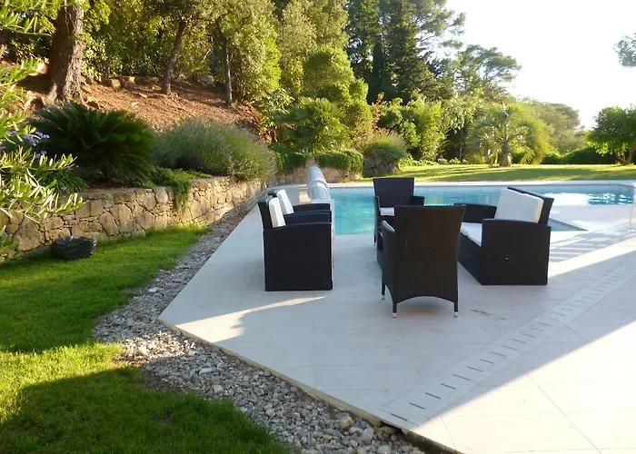 Villa Belle Dans Clos Prive - Raphael Boulouris Saint-Raphaël