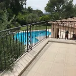 Belle Villa Dans Clos Prive - Saint Raphael Boulouris