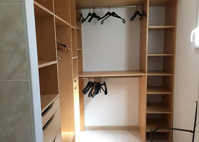 Belle à Raphaël Dans Clos Privé