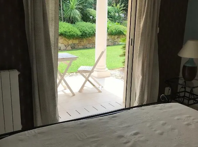 Belle à Raphaël Dans Clos Privé * Saint-Raphaël